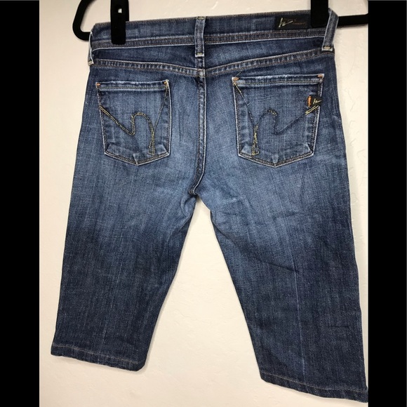 Citizens of Humanity Ingrid distressed shorts 26 - Picture 2 of 9